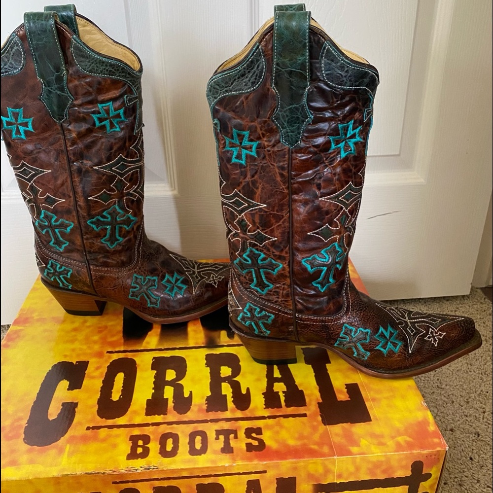 Corral Women’s Western Boots